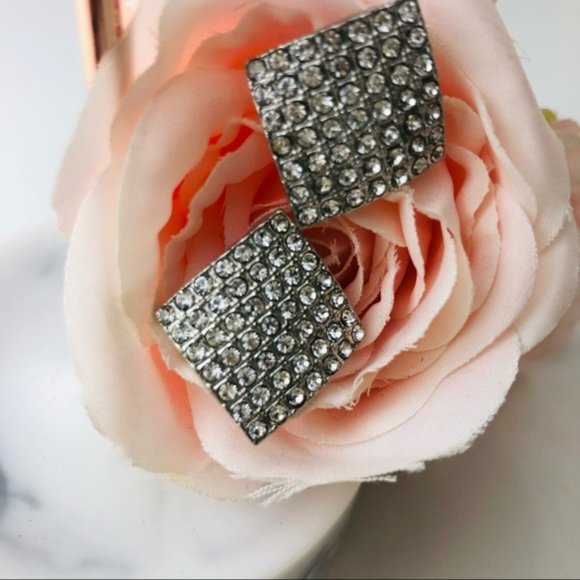 Faux Diamond Statement Designer Rhinestone earrings - Picture 1 of 5